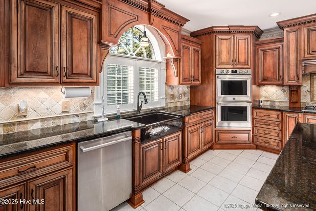 951 White Horse Drive, Greenville, NC 27834