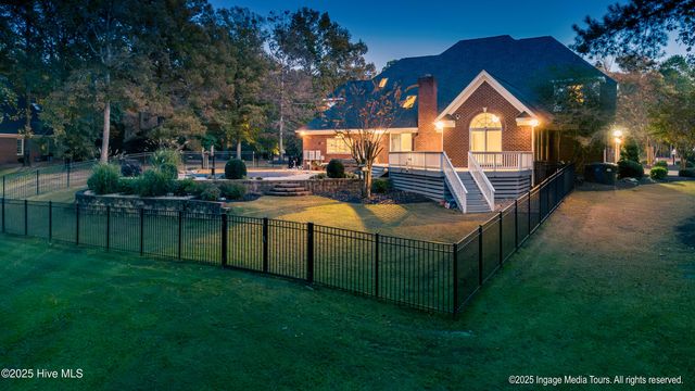 951 White Horse Drive, Greenville, NC 27834