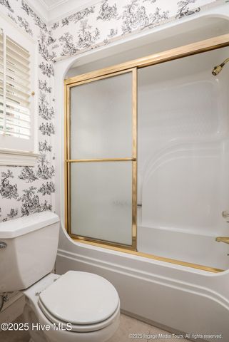 951 White Horse Drive, Greenville, NC 27834