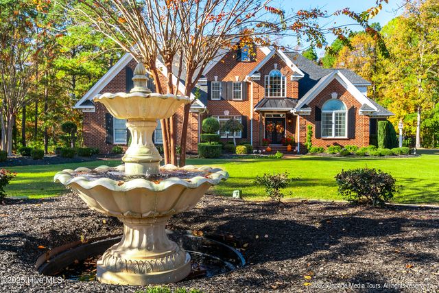 951 White Horse Drive, Greenville, NC 27834