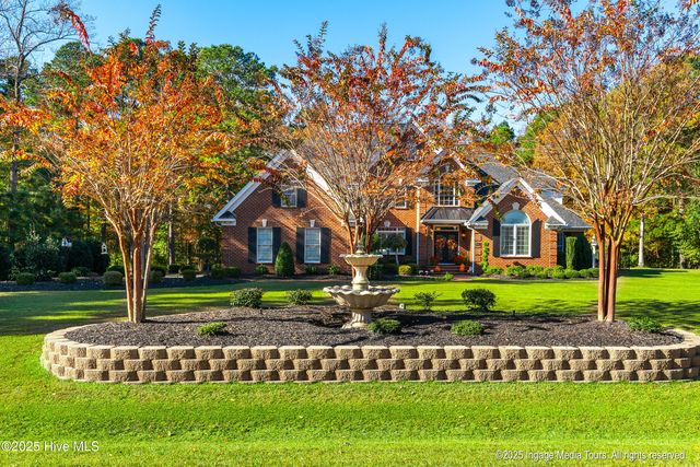 951 White Horse Drive, Greenville, NC 27834