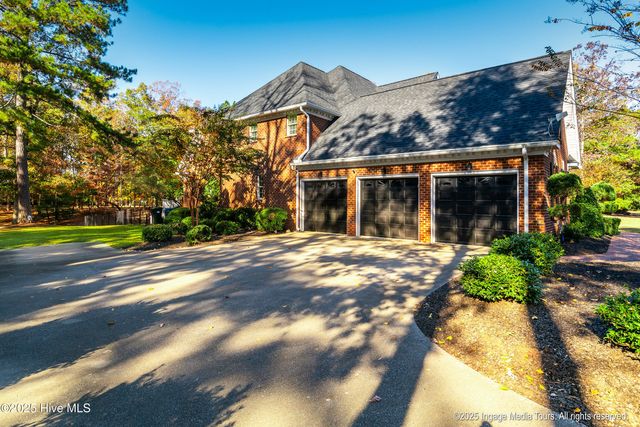 951 White Horse Drive, Greenville, NC 27834