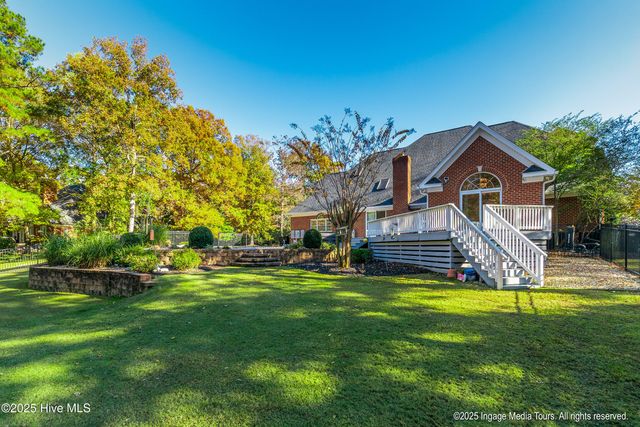 951 White Horse Drive, Greenville, NC 27834