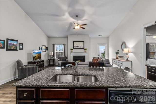 111 Allenton Way, Statesville, NC 28677