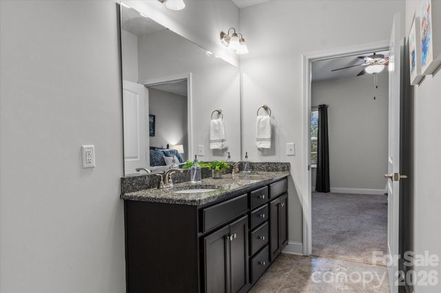 111 Allenton Way, Statesville, NC 28677