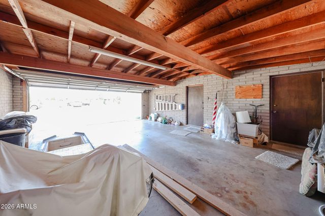 3039 E CHARTER OAK Road, Phoenix, AZ 85032