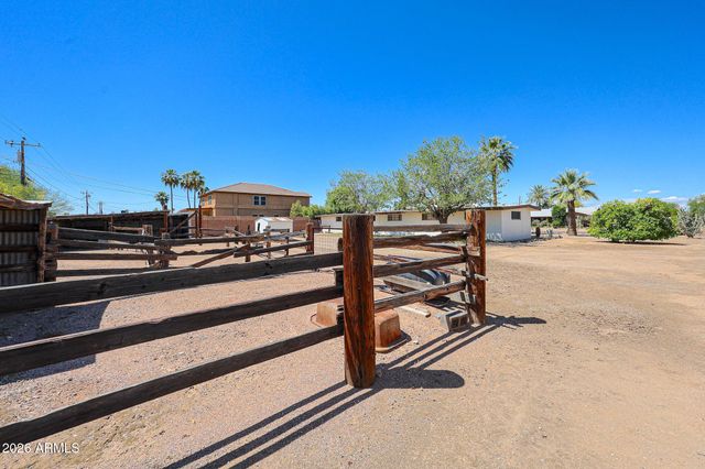 3039 E CHARTER OAK Road, Phoenix, AZ 85032