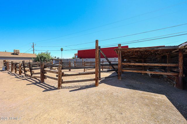 3039 E CHARTER OAK Road, Phoenix, AZ 85032