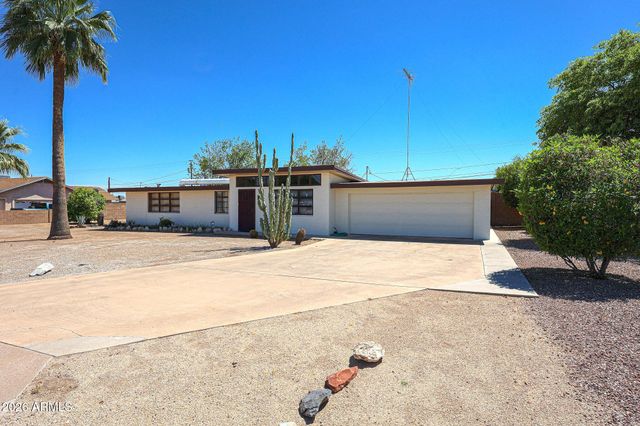 3039 E CHARTER OAK Road, Phoenix, AZ 85032