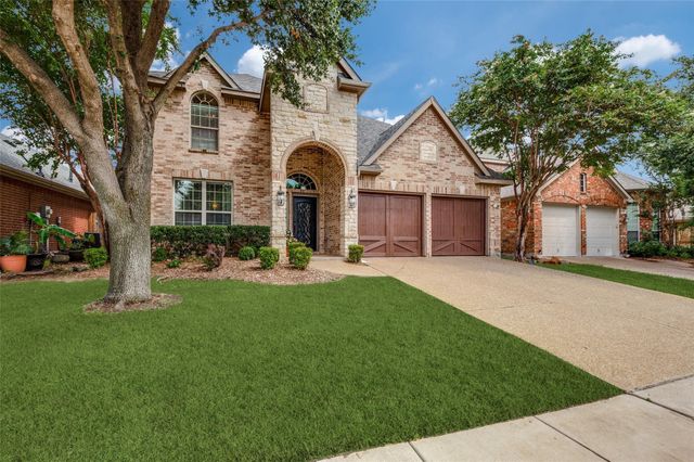 2720 Cove Drive, Grand Prairie, TX 75054