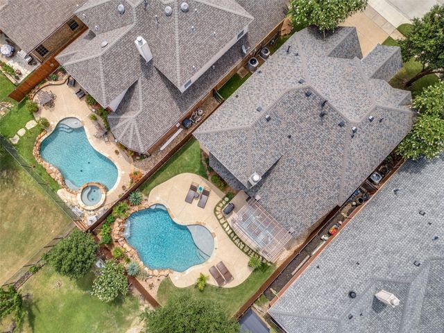 2720 Cove Drive, Grand Prairie, TX 75054