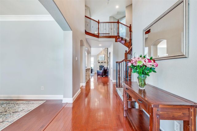 2720 Cove Drive, Grand Prairie, TX 75054