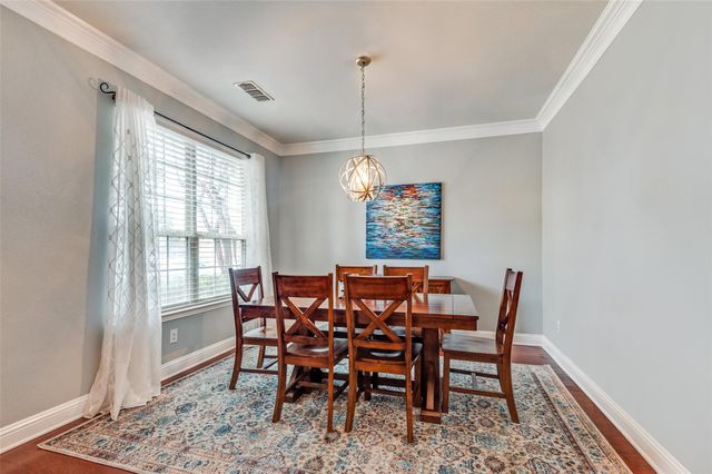 2720 Cove Drive, Grand Prairie, TX 75054