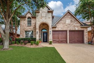 2720 Cove Drive, Grand Prairie, TX 75054