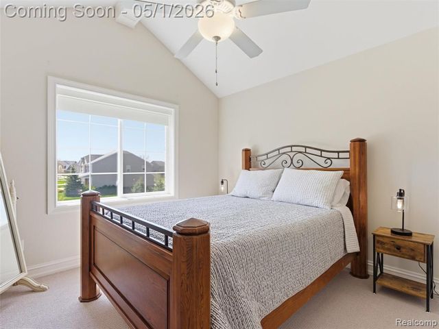 1450 Greythorne Drive, Lake Orion, MI 48359