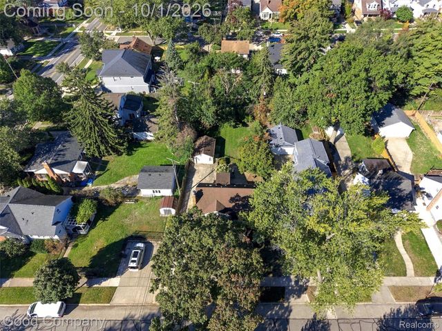 724 S Gainsborough Avenue, Royal Oak, MI 48067