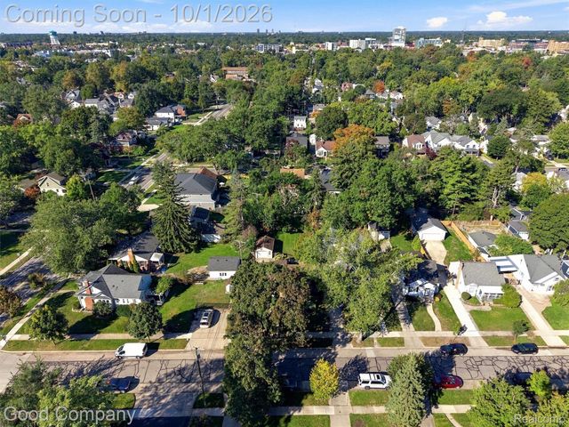 724 S Gainsborough Avenue, Royal Oak, MI 48067