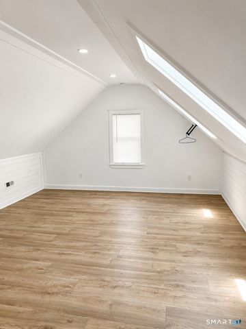 13 Armstrong Place, Bridgeport, CT 06608