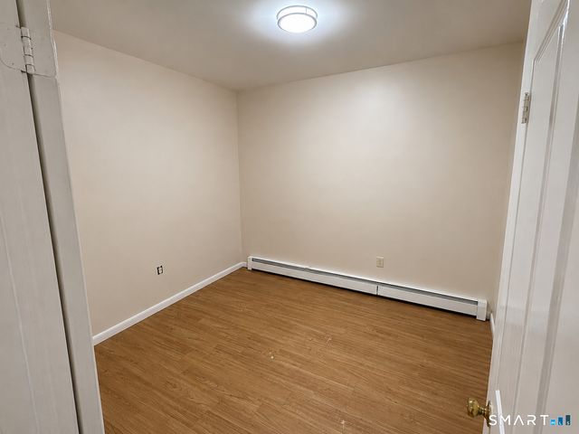 13 Armstrong Place, Bridgeport, CT 06608