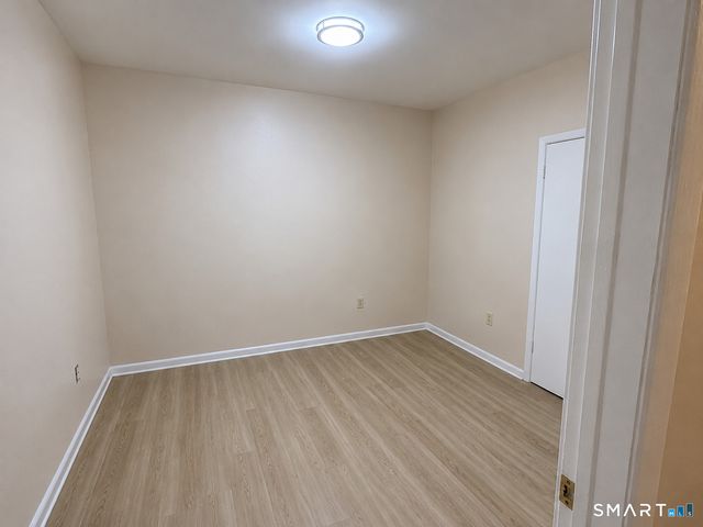 13 Armstrong Place, Bridgeport, CT 06608