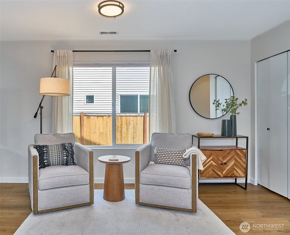 21636 SE 298th Pl, Kent, WA 98042
