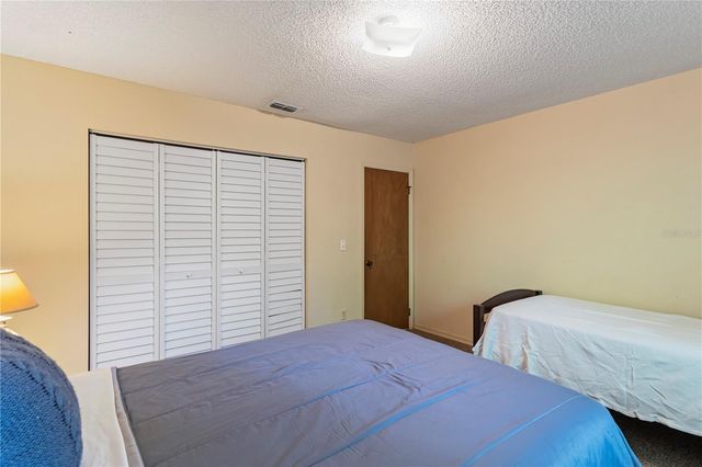 6915 NW 60TH STREET ROAD, Ocala, FL 34482