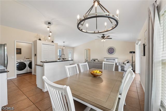 241 SW 34th TER, Cape Coral, FL 33914