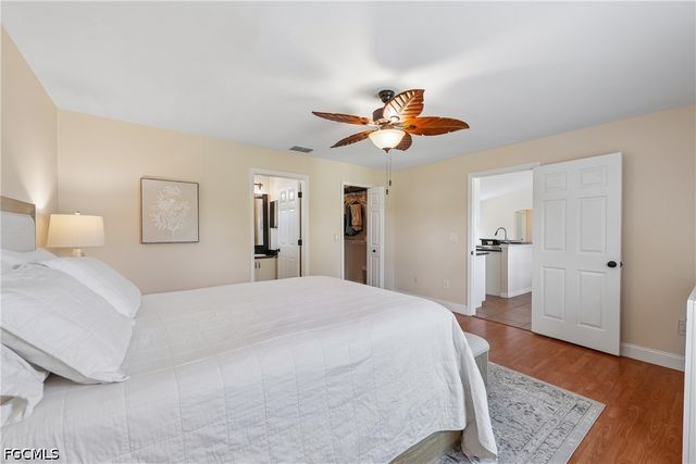 241 SW 34th TER, Cape Coral, FL 33914