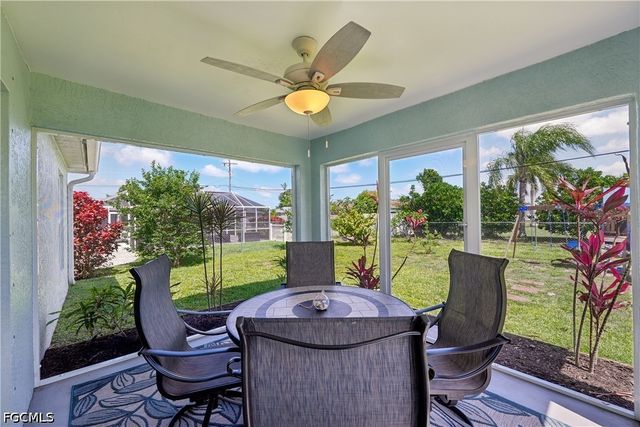 241 SW 34th TER, Cape Coral, FL 33914