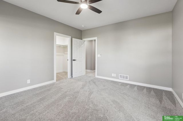 11663 S 123rd Avenue, Papillion, NE 68046