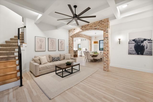 1911 Ozro Road, Venus, TX 76084