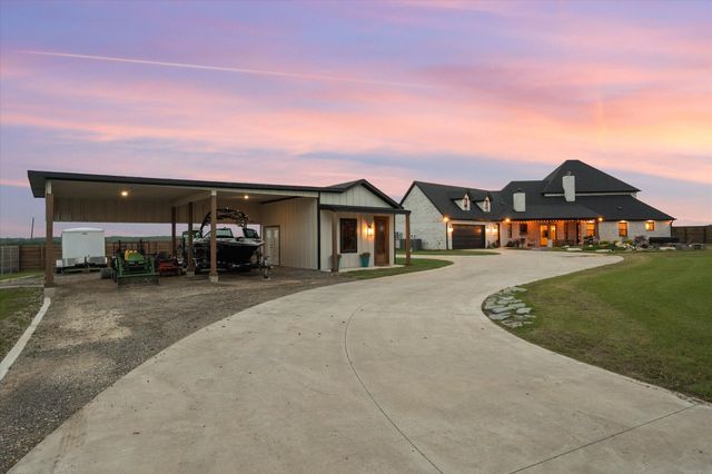 1911 Ozro Road, Venus, TX 76084