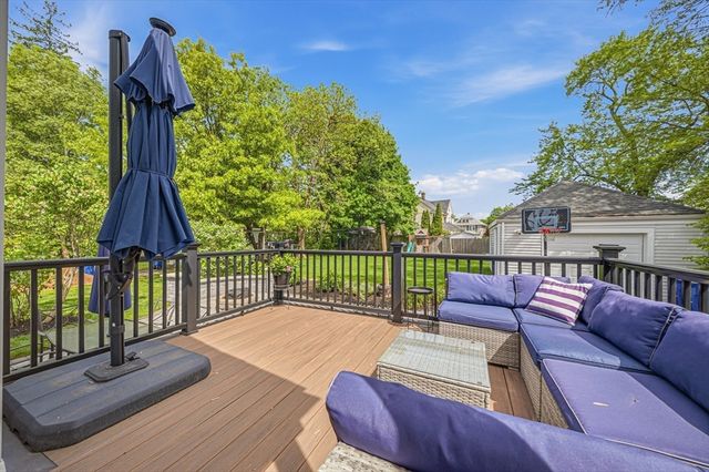 55 Hobart Ave, Braintree, MA 02184