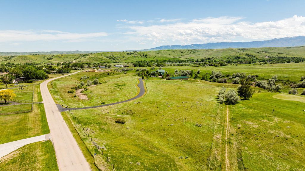 48 Golf Course Road, Sheridan, WY 82801 photo 4