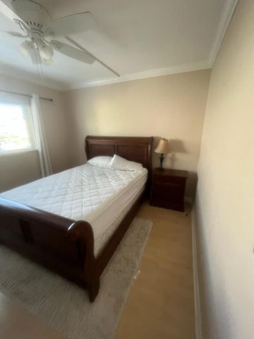 924 SE 2nd Street 20, Fort Lauderdale, FL 33301