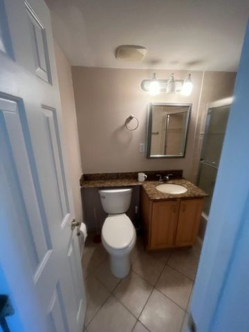 924 SE 2nd Street 20, Fort Lauderdale, FL 33301