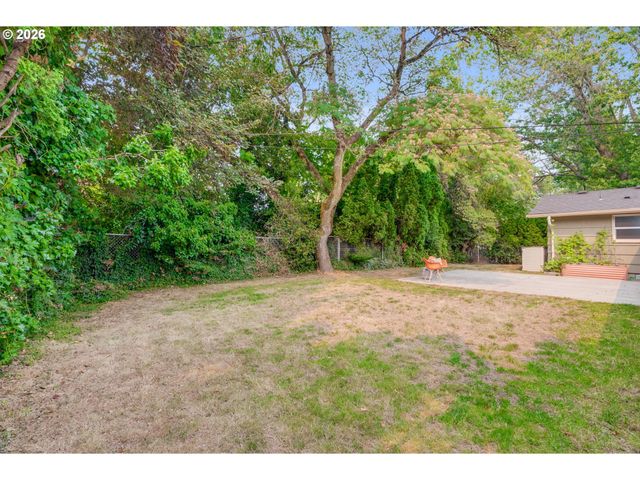 6885 Sw PRINCESS Ave, Beaverton, OR 97008