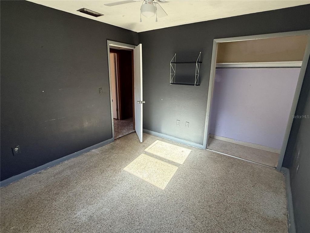 Image 10 of property listing at 3802 E ESTHER STREET, Orlando, FL 32812