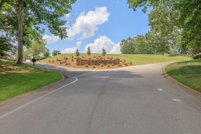 9474 Lazy Circles Drive, Ooltewah, TN 37363