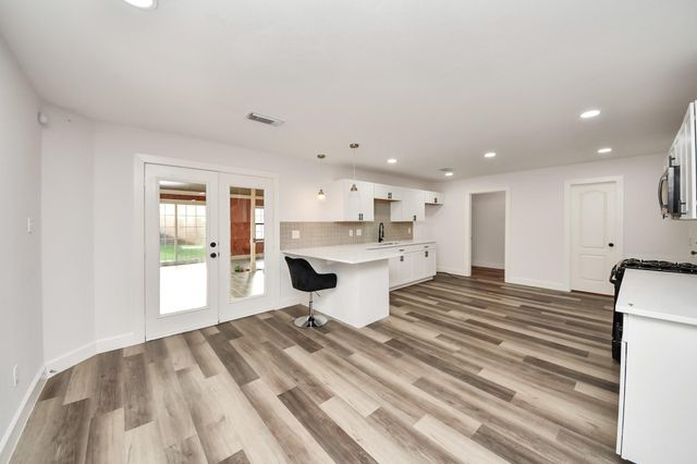 7826 Maverick Trace Lane, Cypress, TX 77433