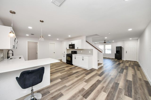 7826 Maverick Trace Lane, Cypress, TX 77433