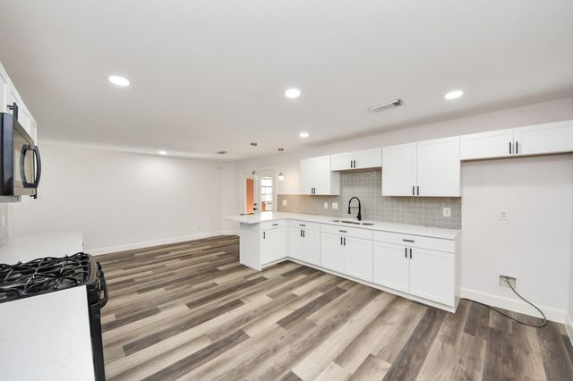 7826 Maverick Trace Lane, Cypress, TX 77433