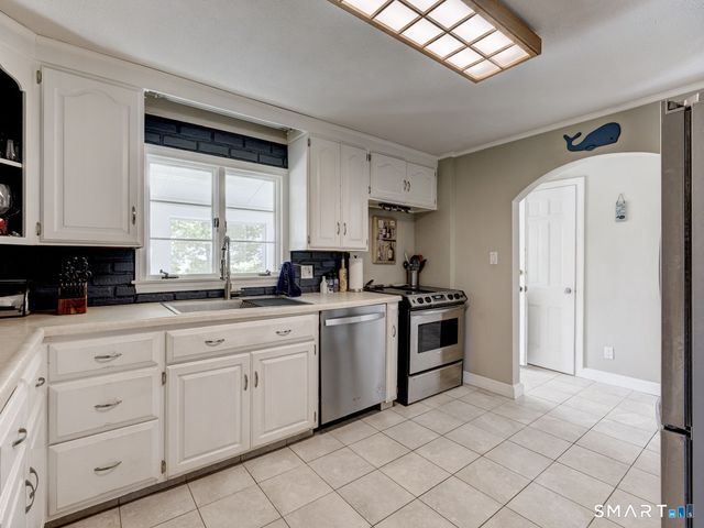 432 Ridge Road, Wethersfield, CT 06109