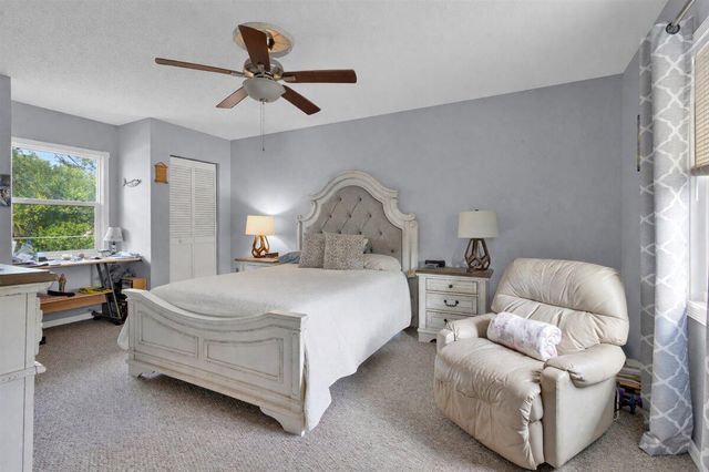 7202 Kenwood Road, Fort Pierce, FL 34951