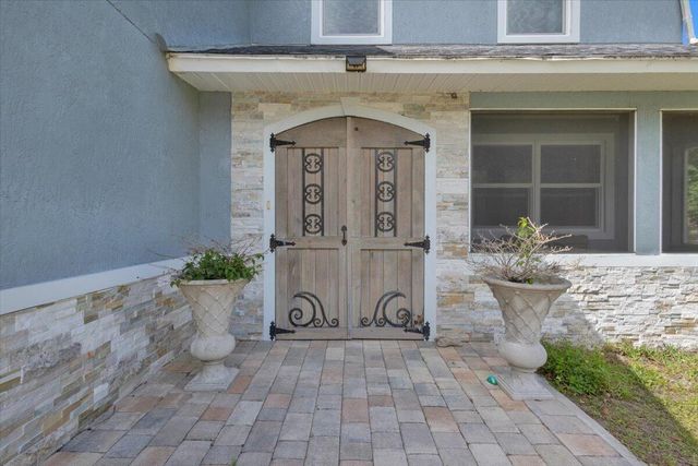 7202 Kenwood Road, Fort Pierce, FL 34951