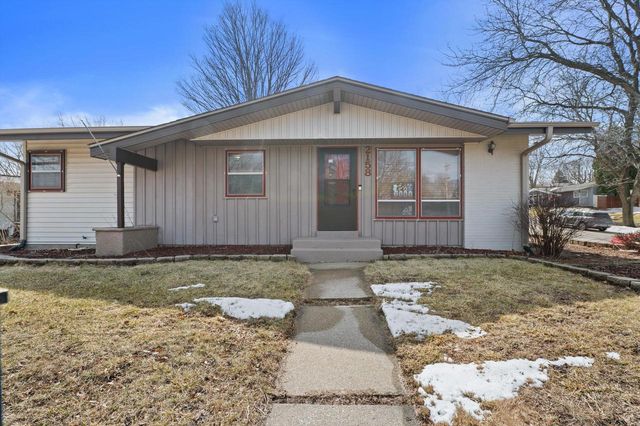 2158 Delafield STREET, Waukesha, WI 53188