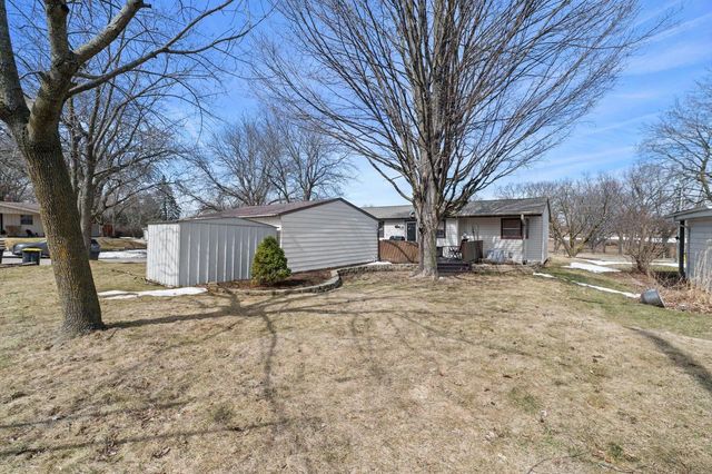 2158 Delafield STREET, Waukesha, WI 53188