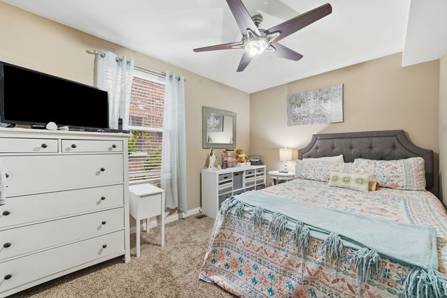 7719 S Rhodes Avenue, Chicago, IL 60619