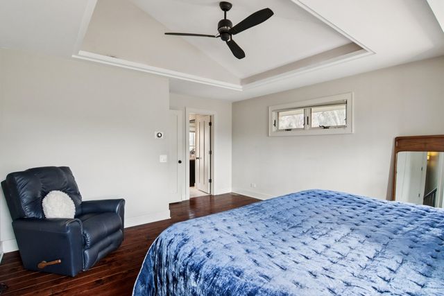 635 Signal Hill Road, North Barrington, IL 60010