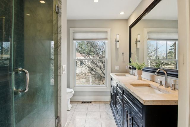 635 Signal Hill Road, North Barrington, IL 60010